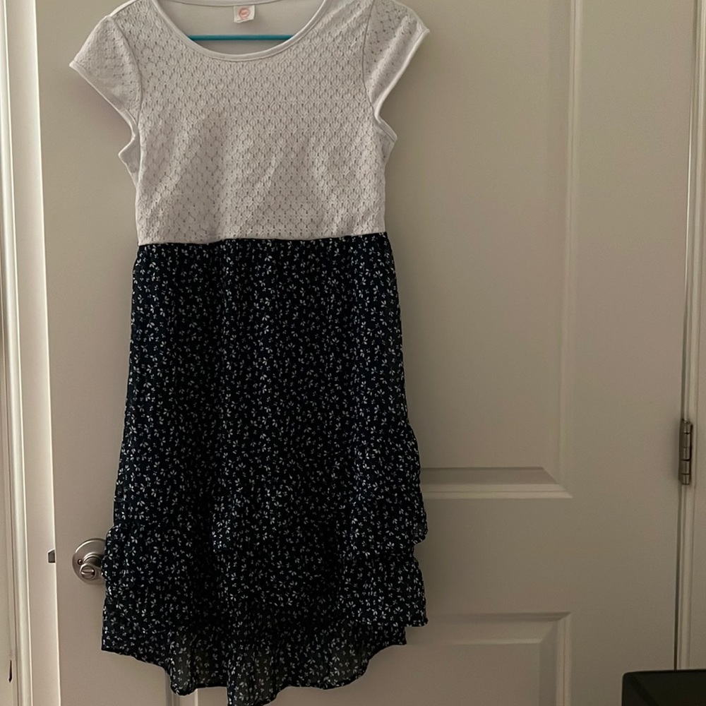 New, no tags XXL dress but it fits more like XL